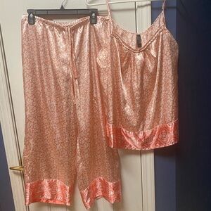 Womens Cropped Pajama Pants set M Orange Floral Polyester Sleepwear.